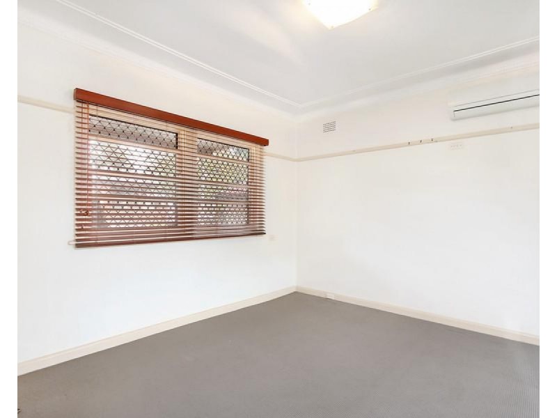 1 Charlotte Street, Merrylands NSW 2160